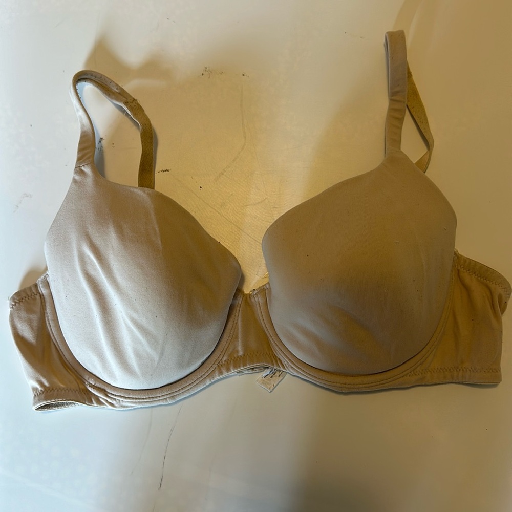2/$30 Victoria’s Secret Bra